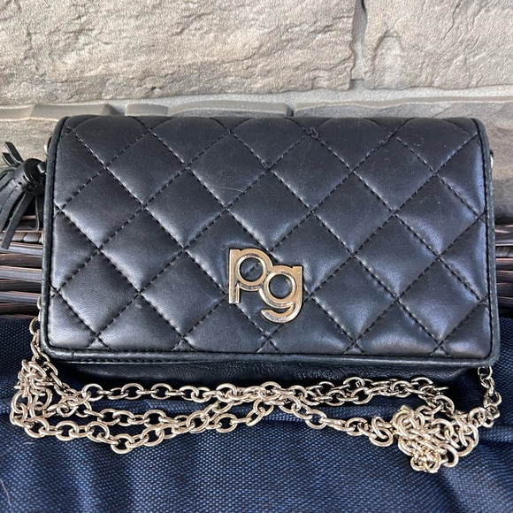 Purificacion Garcia PG Quilted Black Crossbody Bag with Gold Chain - Picture 1 of 11